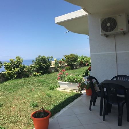 Sunset House Apartment คซามิล ภายนอก รูปภาพ